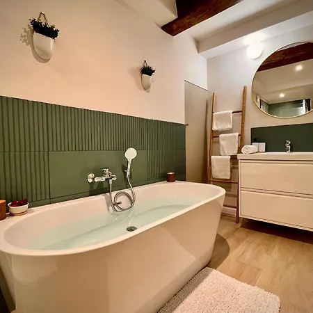 Appartement Le Bain De Lea, Au Coeur De